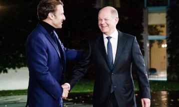 Scholz and Macron seek to iron out tensions over energy, defence