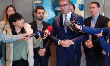 Mickoski says he’ll travel to Blagoevgrad to support Macedonians in Bulgaria