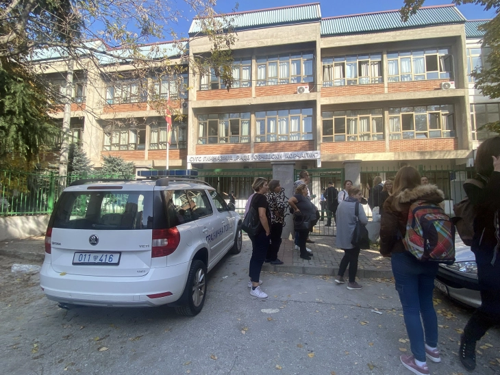 New bomb threats, checks underway in four Skopje schools