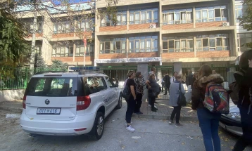 New bomb threats, checks underway in four Skopje schools