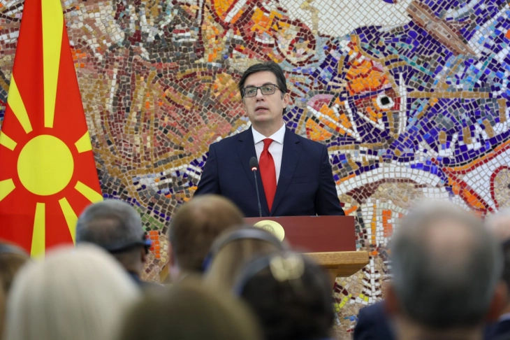Pendarovski calls national authorities to double efforts to strengthen economic and social development  
