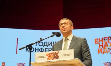 Мицкоски: Нема промена на Уставот, да се формира техничка Влада и да се распишат предвремени избори