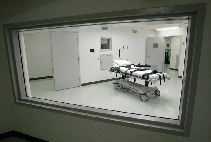 Смртните казни во Алабама прекинати по три неуспешни егзекуции