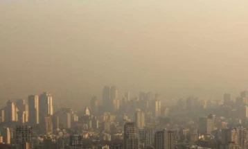 Техеран ги затвора училиштата поради висока загаденост на воздухот