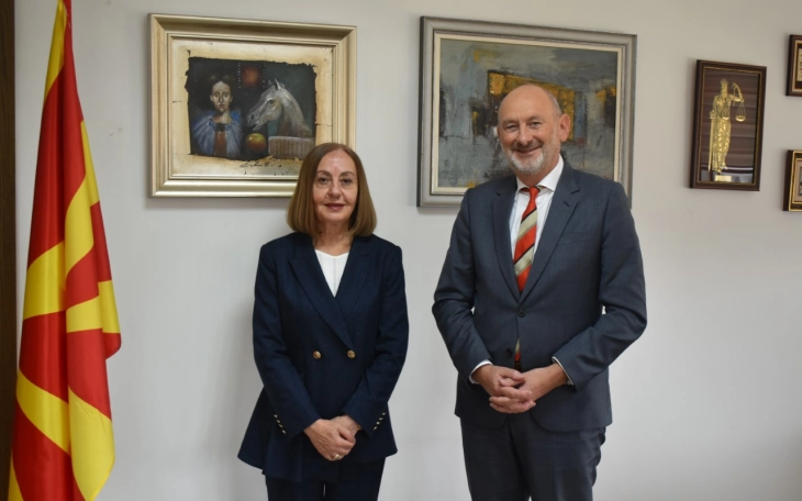 Constitutional Court President Kacarska meets EU Ambassador Geer