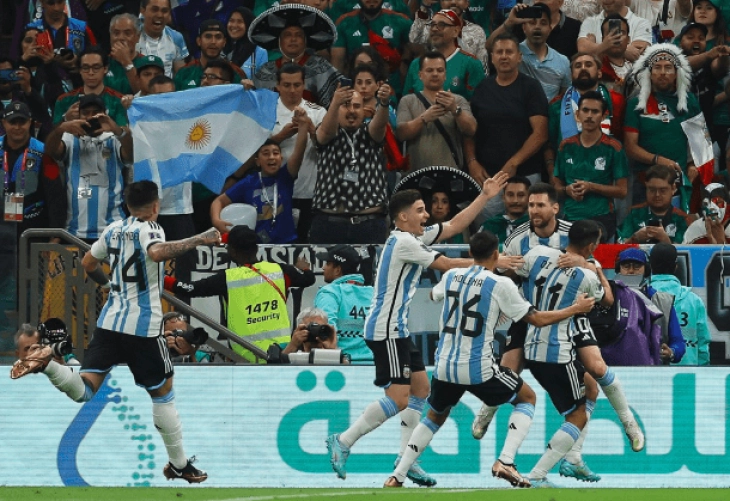 Argentina avoid early World Cup exit with 2-0 win over Mexico