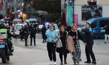 Gjashtë të vdekur dhe 53 të plagosur nga shpërthimi në Stamboll