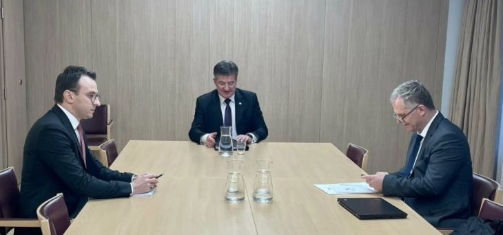 Në Bruksel, Lajçak në bisedimet midis Kosovës dhe Serbisë me shpresë për gjetjen e zgjidhjes