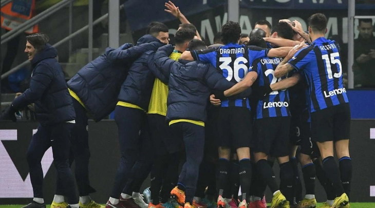 Inter 1-0 Napoli: Dzeko goal decisive as Serie A leaders finally lose