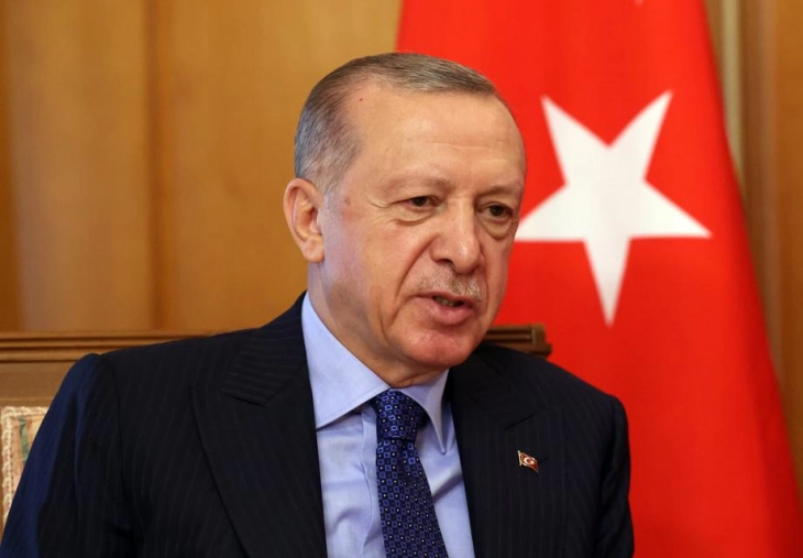 Ердоган предлага лидерска средба за мир во Сирија