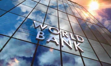 Светска банка: Глобалната економија годинава би можела да падне во рецесија