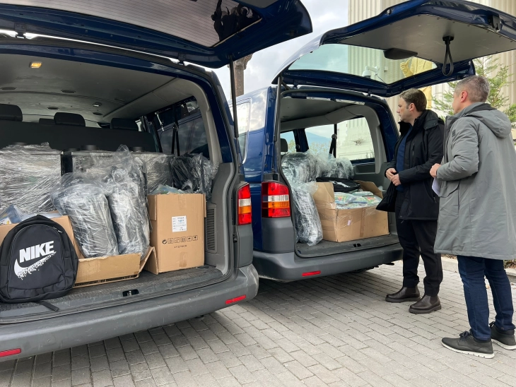 First batch of aid for Macedonians in Albania sent off