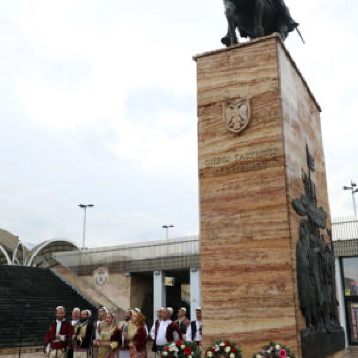 ДУИ ја одбележа 555-годишнината од смртта на Скендербег, членовите од т.н. „огнена група“ не присуствуваа