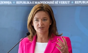 Фајон: Белград и Приштина да постигнат компромис до април, пред локалните избори