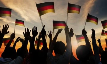 Бројот на жители во Германија првпат надмина 84 милиони