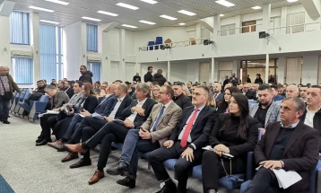 Избрани раководните тела на Алијанса за Албанците, одлуката за преговори со Влада, допрва ќе се разгледува