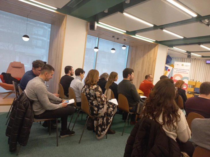 Димитровски: ИПА-проектите се одлична можност за задржување на младите во државава