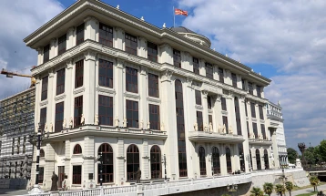 МНР го осуди оштетувањето на стаклото на бугарскиот клуб во Охрид