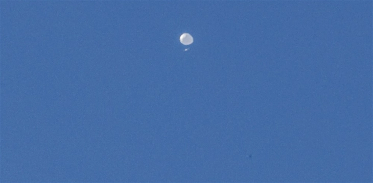 Pekin: Rrëzimi i balonës ka dëmtuar marrëdhëniet kino-amerikane