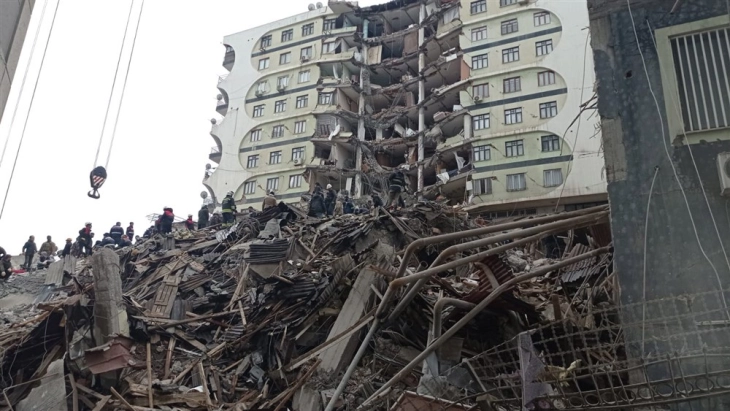 Поради земјотресите во Турција, земјената маса поместена за три метри
