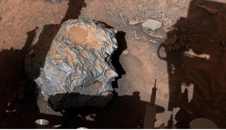НАСА откри метален објект на Марс