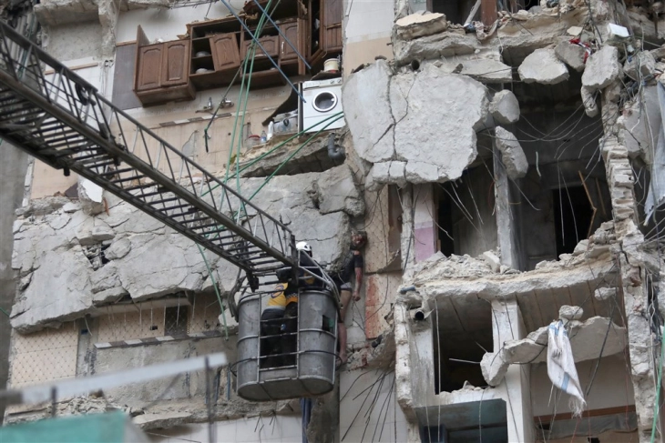 Над 11.200 загинати во земјотресот во Турција и во Сирија