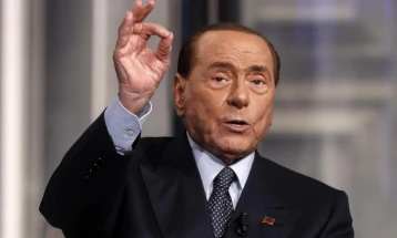Берлускони го нападна Зеленски, но премиерката на Италија уверува во „цврстата“ поддршка за Украина