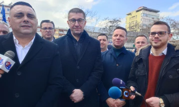 Stand in way of party leadership destroying Macedonia, Mickoski tells SDSM MPs