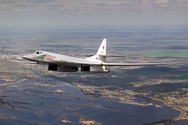 Јаху Њуз: Поранешен руски инжињер на воениот бомбардер Ту-160 бара политички азил во САД 