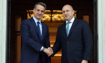 Грција и Бугарија потпишаа два меморандума за енергетска соработка
