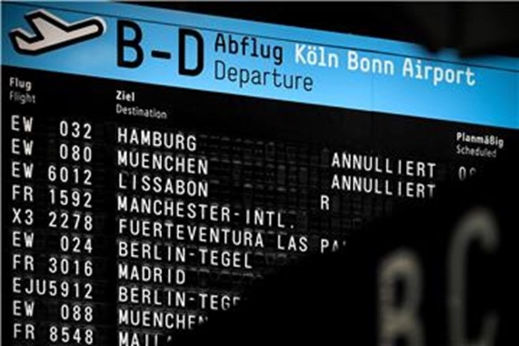 Në ndërprerje ueb faqet e disa aeroporteve gjermane