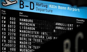 Në ndërprerje ueb faqet e disa aeroporteve gjermane