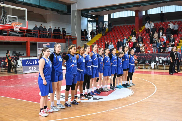 Прв куп трофеј за кошаркарките на МЗТ Скопје Аеродром