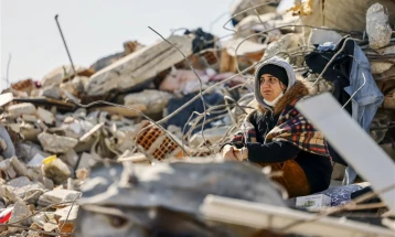 Earthquake death toll passes 40,000 in Turkey as aftershocks continue
