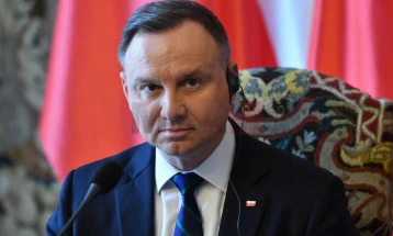 Duda u bëri thirrje liderëve evropianë  t'i ndihmojnë Ukrainës