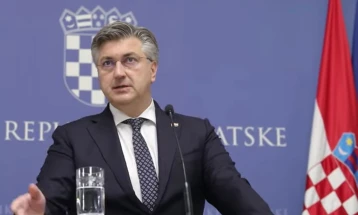 Хрватскиот Сабор ќе расправа за отповикување на премиерот Пленковиќ