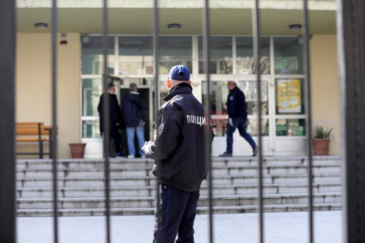 Alarme për bomba në shkollat ​​fillore dhe të mesme në Shkup dhe Prilep dhe në Gjykatën Themelore në Ohër