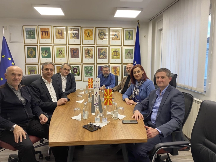 Заменик премиерот на Косово Реџепи го посети БДС