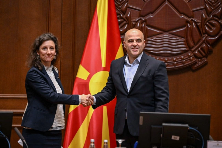 Ларсон Џаин на седница на Влада:  Северна Македонија ја има поддршката во натамошниoт процес на евроинтеграции