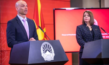 Илиоска - Апатураи: НАТО ќе продолжи со поддршката на Северна Македонија, се до градење на висока отпорност кон хибридните закани