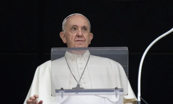 Папа Франциск: Војната во Украина не е водена само од интересите на Руската империја
