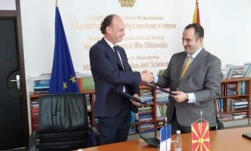 Education Minister signs annex to N. Macedonia - France Agreement on francophone bilingual classes in secondary schools