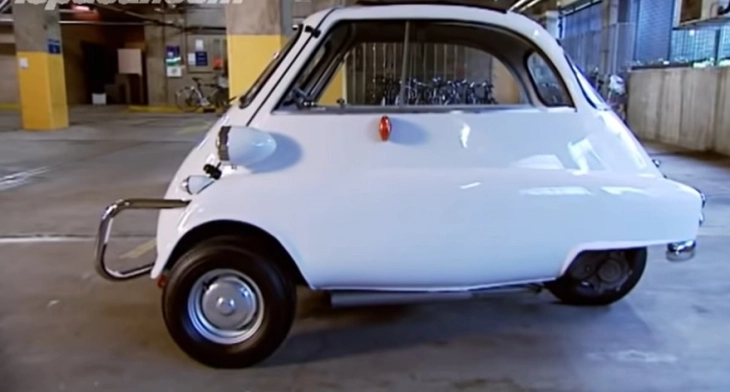 Најмалиот автомобил на светот чини 11.700 евра