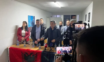 Средба на „огнената група“ со ограноците во Тетово