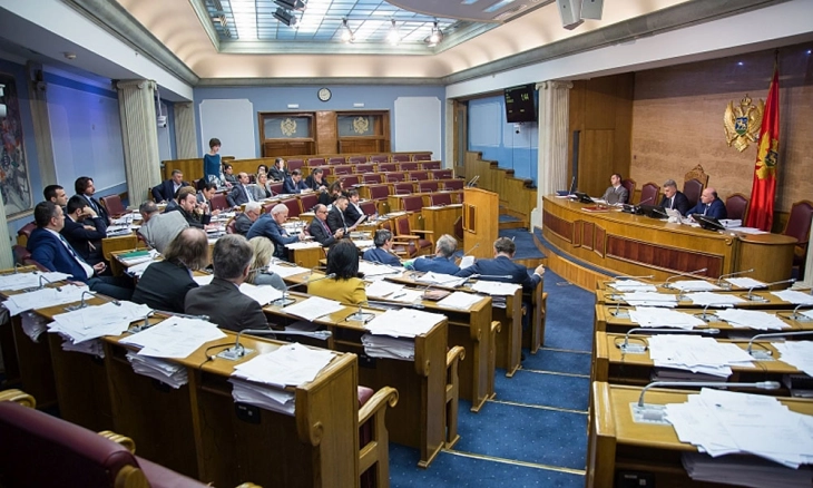Ѓукановиќ денеска ќе ги закаже вонредните парламентарни избори во Црна Гора