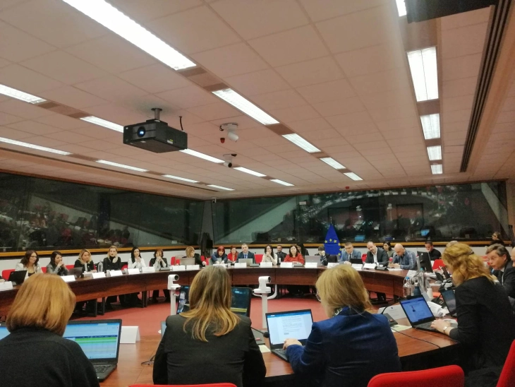 Screening on Cluster 4 resumes in Brussels - EU to ban harmful chemicals in products by 2029