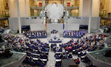 Германскиот Бундестаг ја одобри реформата за ограничување на персоналниот состав на 630 пратеници