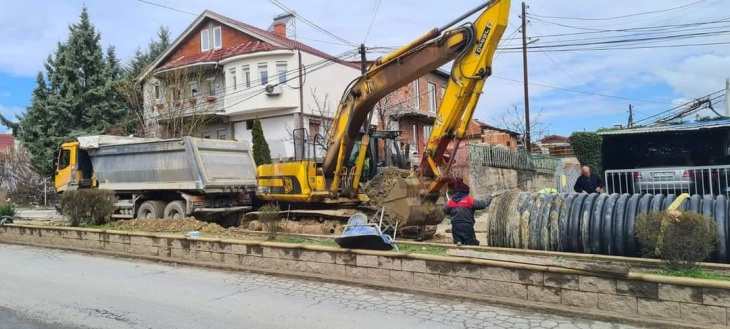 Во Кавадарци активности во мрежата за атмосферска и фекална канализација 