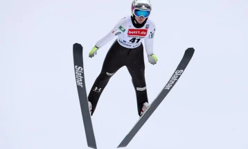 Словенката Клинец го собори светскиот рекорд во скијачки скокови