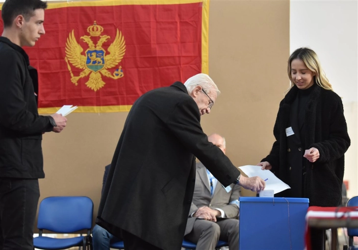 ДИК на Црна Гора: На претседателските избори до 15 часот гласале 43,76 отсто од гласачите